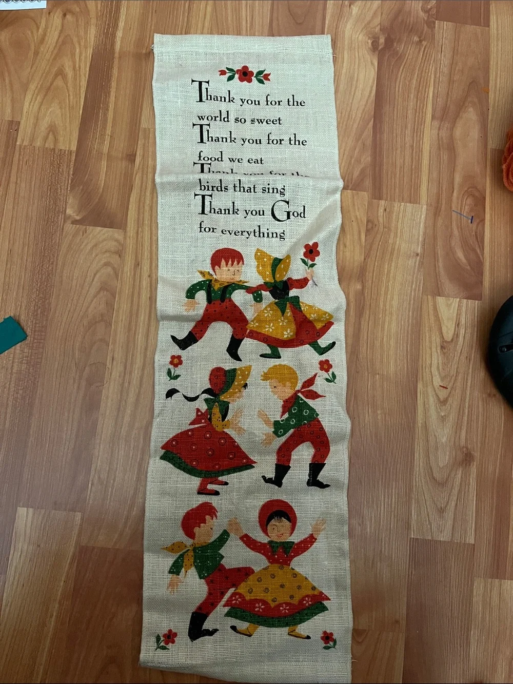 Vintage-ScandinavianInspired Thank You Prayer Wall Hanging — Red, Green & Yellow